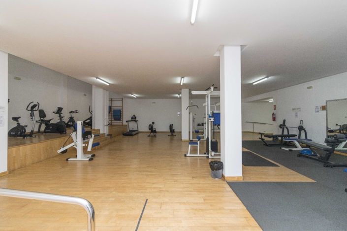 Image No.17-3 Bed Apartment for sale