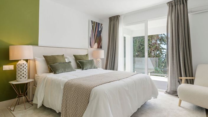 Image No.8-5 Bed Villa for sale