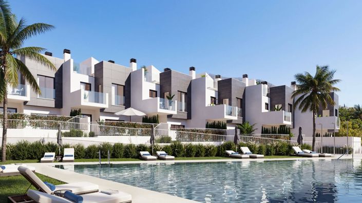 Image No.9-3 Bed Townhouse for sale