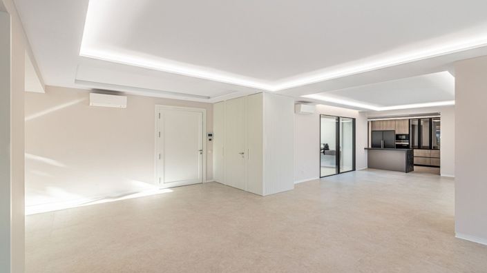 Image No.5-4 Bed Villa for sale