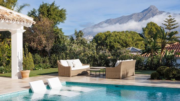 Image No.2-4 Bed Villa for sale