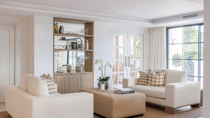 Image No.3-4 Bed Villa for sale