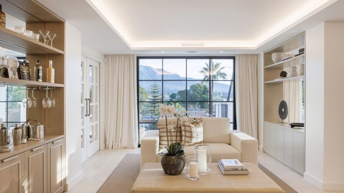 Image No.4-4 Bed Villa for sale