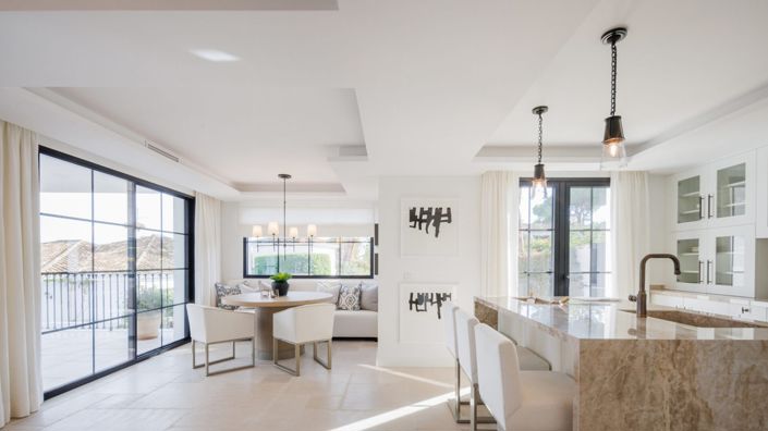 Image No.6-4 Bed Villa for sale