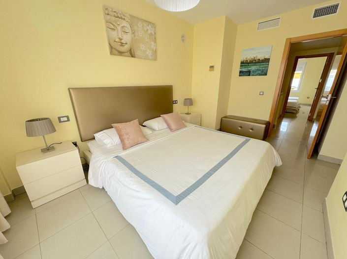 Image No.6-3 Bed Townhouse for sale