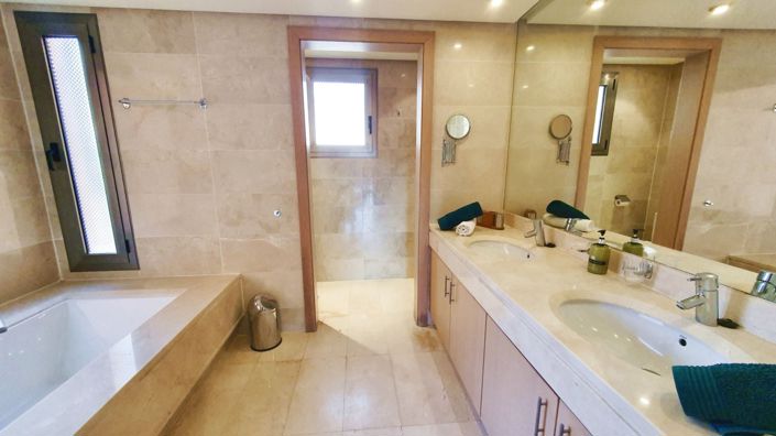 Image No.14-2 Bed Apartment for sale