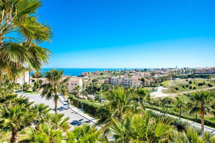 Image No.12-2 Bed Apartment for sale