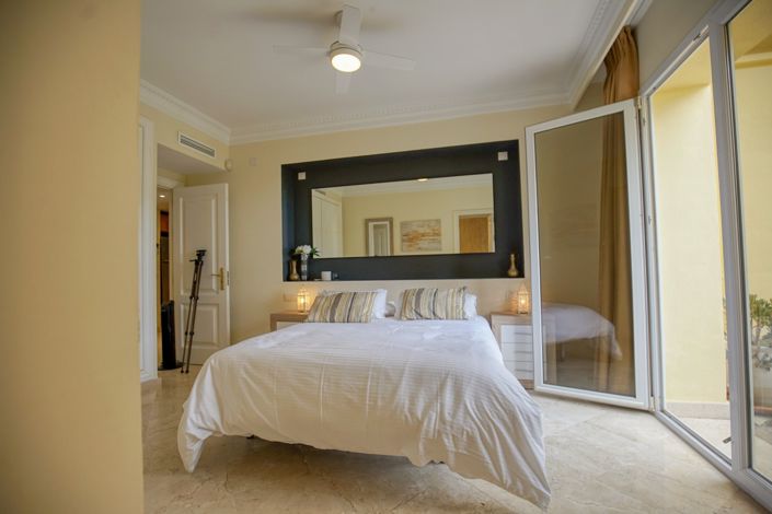 Image No.23-3 Bed Apartment for sale