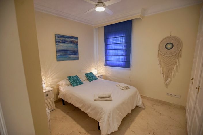 Image No.24-3 Bed Apartment for sale