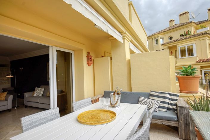 Image No.27-3 Bed Apartment for sale