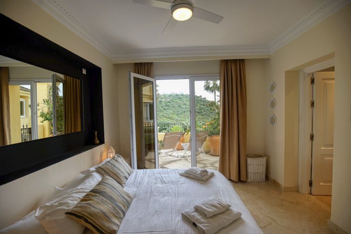 Image No.6-3 Bed Apartment for sale