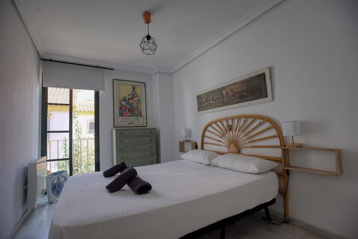 Image No.13-4 Bed Townhouse for sale