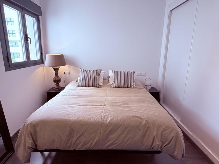 Image No.11-2 Bed Apartment for sale