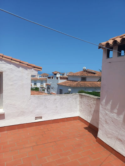 Image No.31-4 Bed Villa for sale