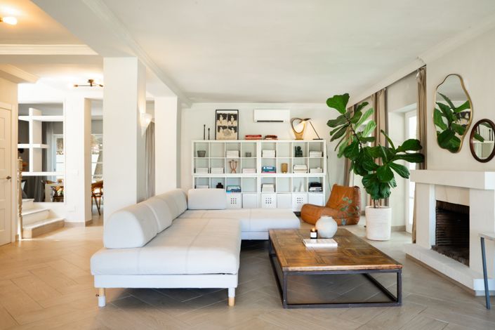 Image No.8-4 Bed Villa for sale