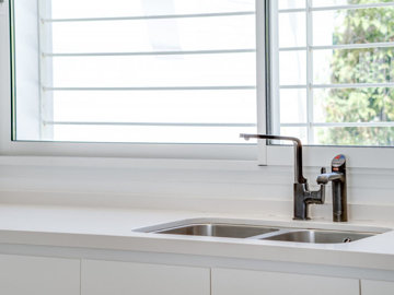 13-5fd73dea700db77384c091ca9818b1a9