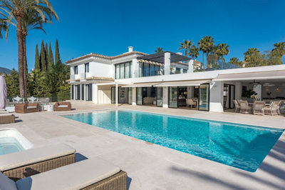 10-bb915d1cb19341576dcdc994b81ab9c5