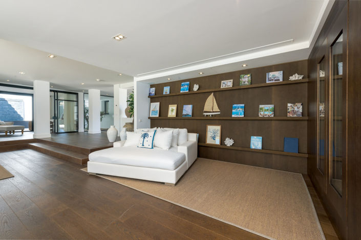 Image No.18-7 Bed Villa for sale