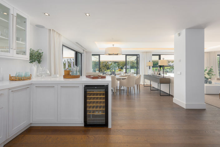 Image No.3-7 Bed Villa for sale