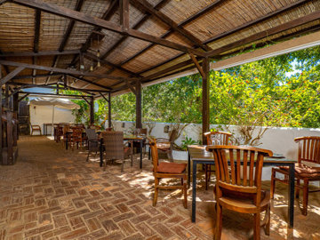 3 Bed Restaurant for sale