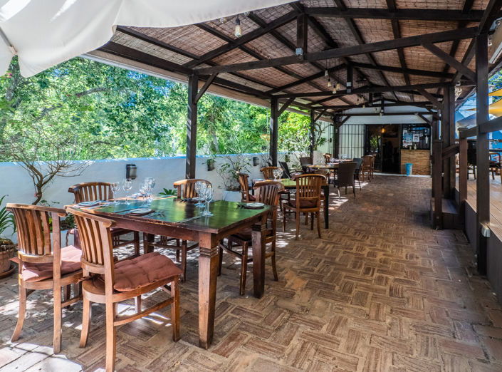 Image No.12-3 Bed Restaurant for sale