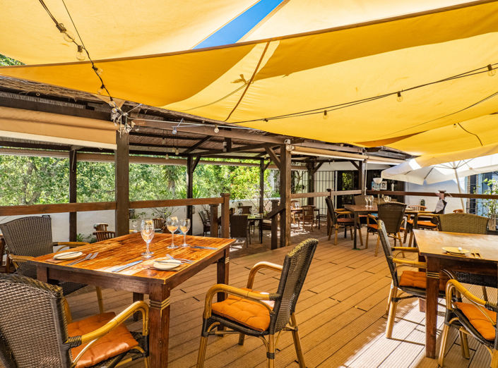 Image No.8-3 Bed Restaurant for sale