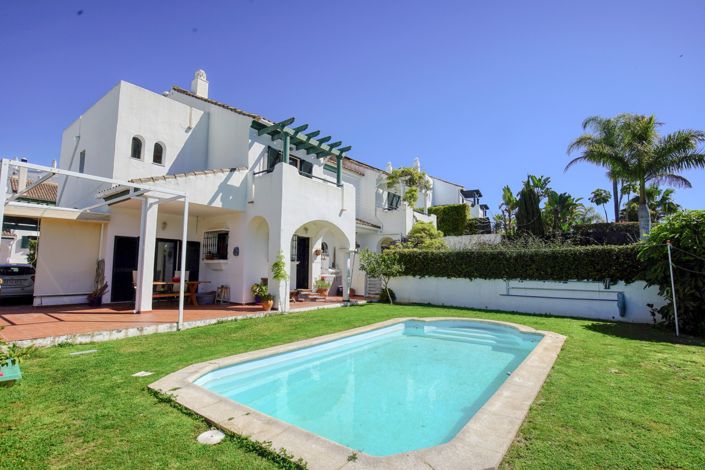 Image No.14-3 Bed Villa for sale