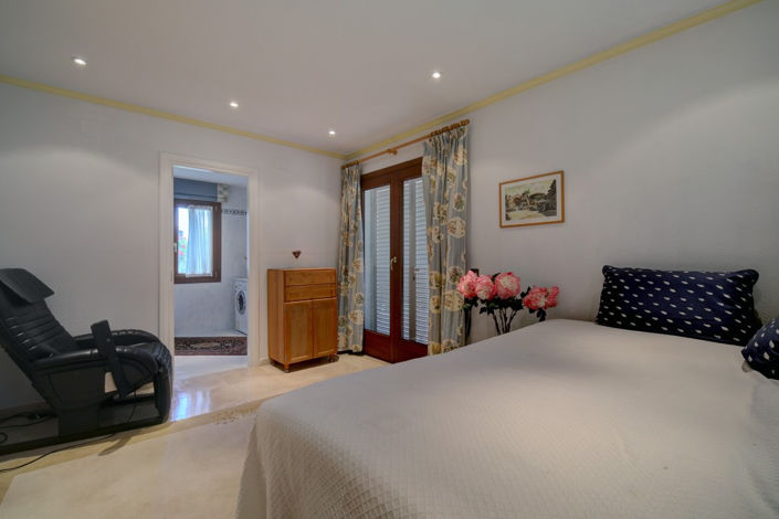 Image No.25-5 Bed Villa for sale