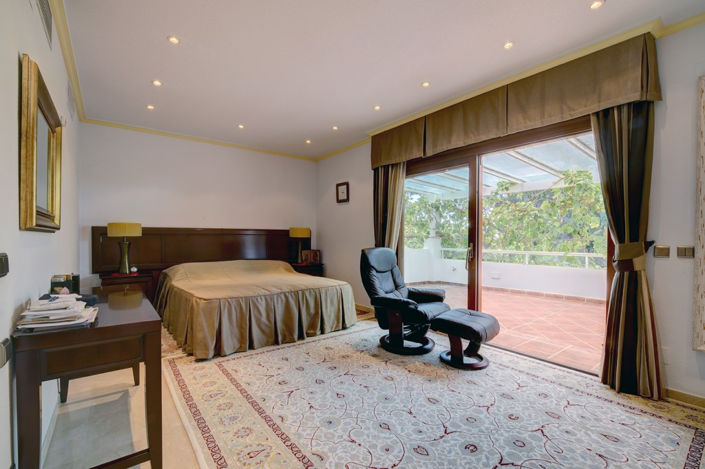 Image No.28-5 Bed Villa for sale