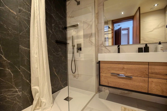 Image No.17-3 Bed Apartment for sale