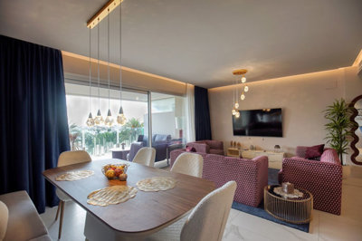 2-5bd7b9d04b45e33852eaf0ec6670150d