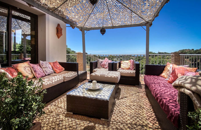 Image No.3-3 Bed Villa for sale