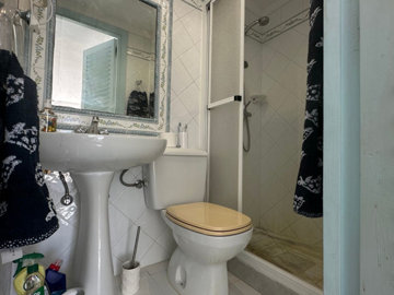 9-467d0cee5b725f3ef65f102a0c2e69c0