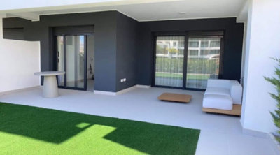 2-5bd7b9d04b45e33852eaf0ec6670150d