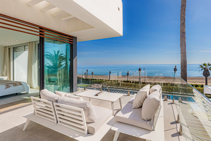 Image No.3-5 Bed Villa for sale