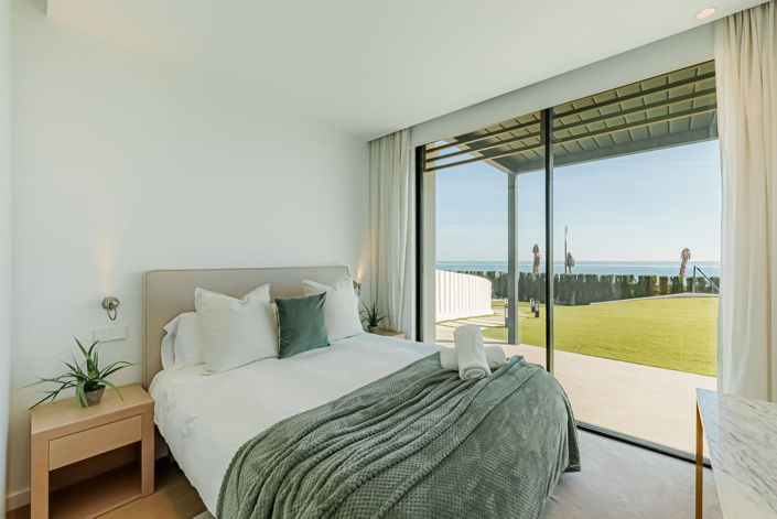 Image No.9-5 Bed Villa for sale