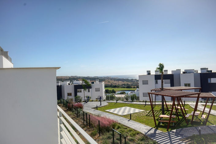 Image No.10-2 Bed Apartment for sale