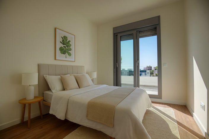 Image No.4-2 Bed Apartment for sale