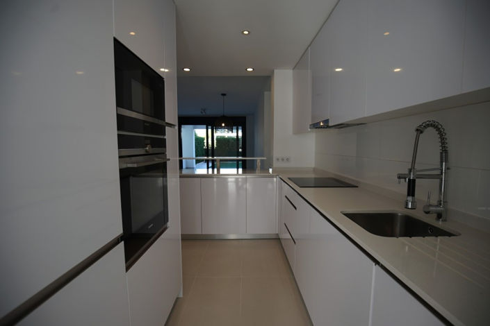 Image No.8-2 Bed Apartment for sale