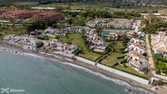 Image No.2-2 Bed Villa for sale