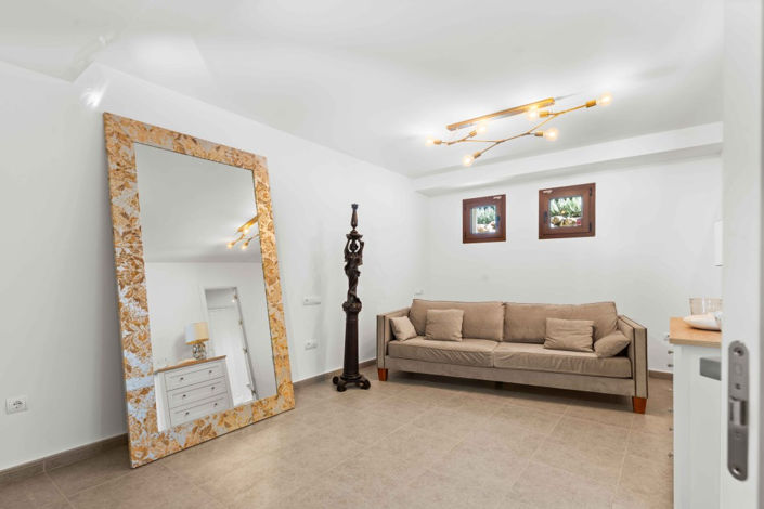 Image No.27-4 Bed Villa for sale