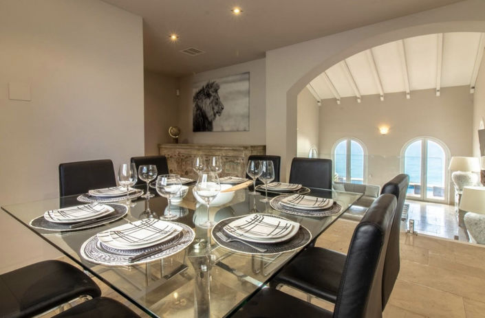 Image No.10-4 Bed Villa for sale