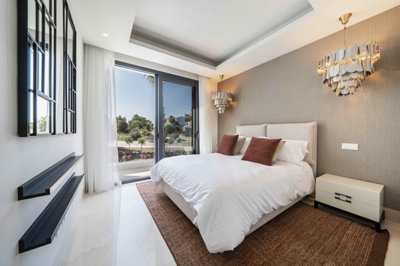 11-20939a0134ad724a8cb2a801094d15a4