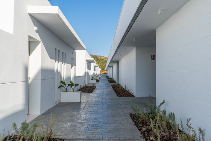 Image No.16-2 Bed Townhouse for sale