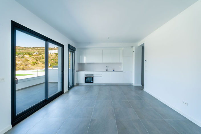 Image No.2-2 Bed Townhouse for sale