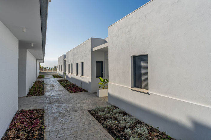 Image No.21-2 Bed Townhouse for sale