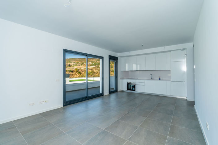 Image No.4-2 Bed Townhouse for sale