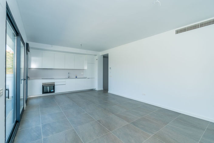 Image No.5-2 Bed Townhouse for sale