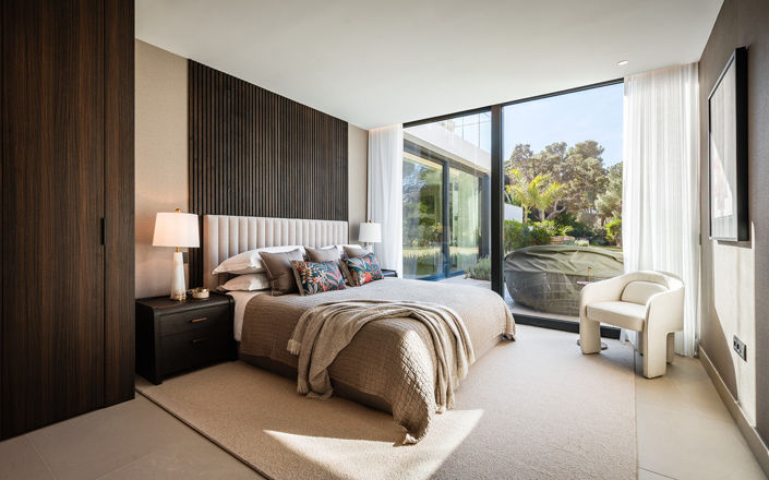 Image No.16-7 Bed Villa for sale