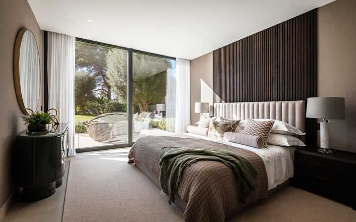 Image No.20-7 Bed Villa for sale